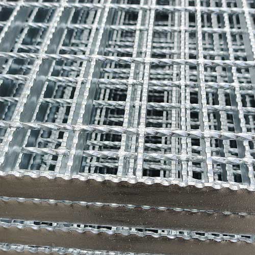 G325/30/100鋼格柵鋼格板延長壽命表面防護(hù)工藝全解析