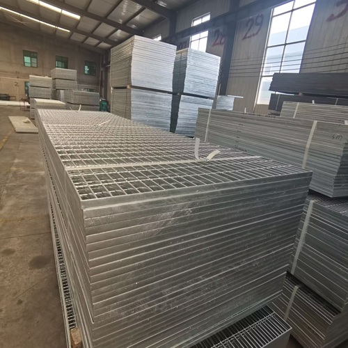 別小看它！鋼格柵在復雜工程中的關(guān)鍵作用不容忽視