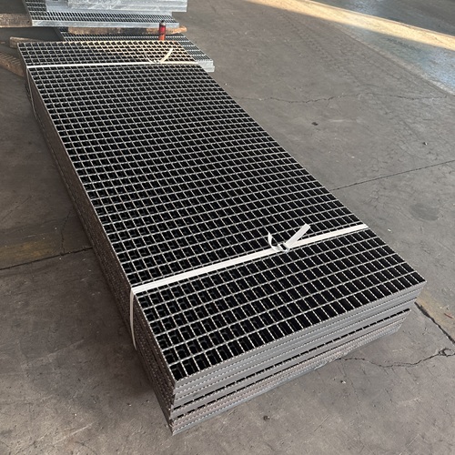排水溝蓋板選鋼格板這幾大好處很關(guān)鍵